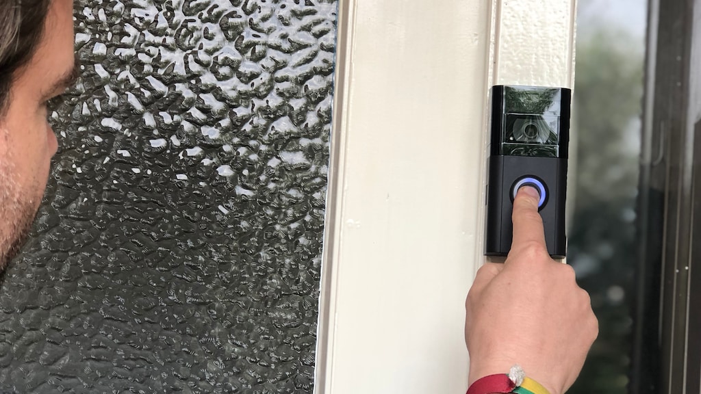Ruim 1000 klachten in een jaar over slimme deurbel: 'Mensen voelen zich bespied'