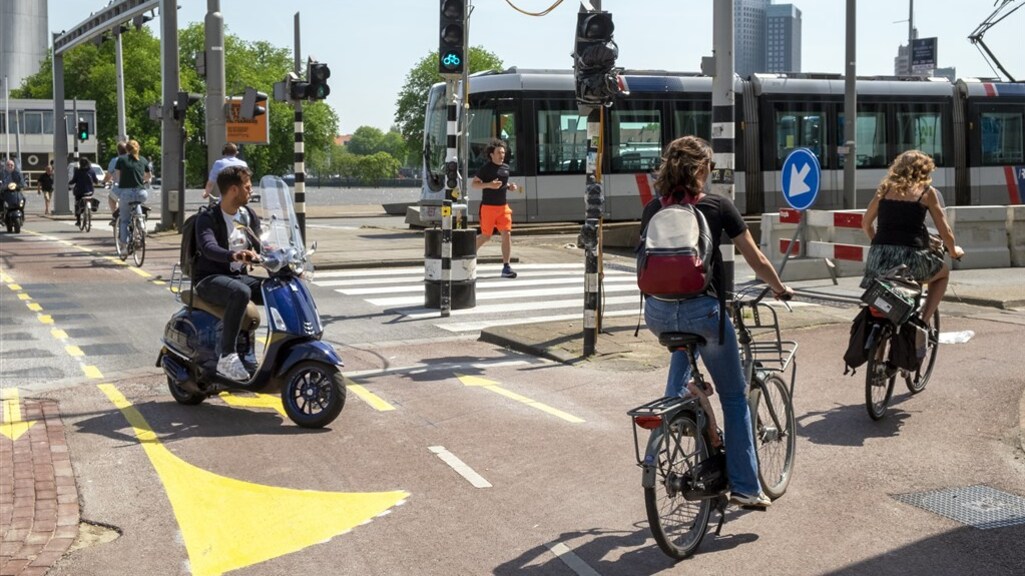 Twee verkeersdoden per dag: 'Verkeersveiligheid moet prioriteit krijgen'