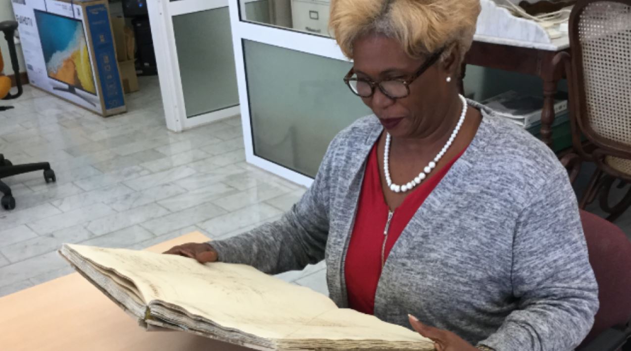 Slavenregisters Curaçao online: 'Dit is een manier om je familie terug te krijgen'