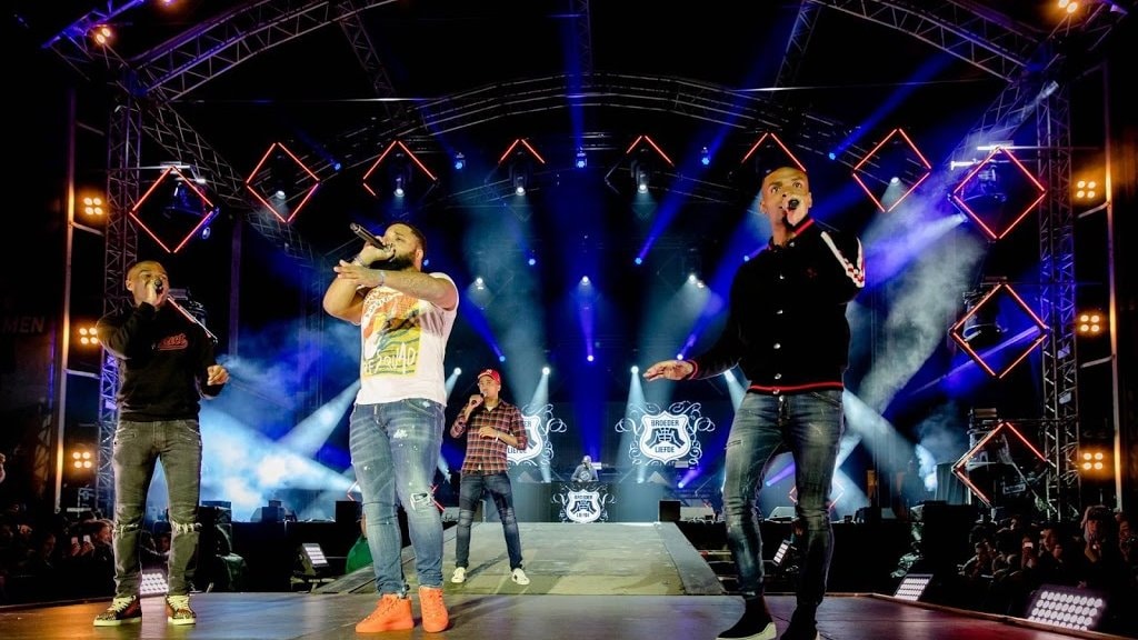 Broederliefde geeft meteen plankgas als het gaat om optredens