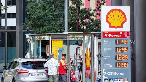 Shell: olie- en gasvoorraden 22 miljard minder waard door corona