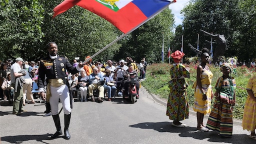Regeringspartijen D66 en ChristenUnie willen excuses voor slavernijverleden: 'Leed erkennen'