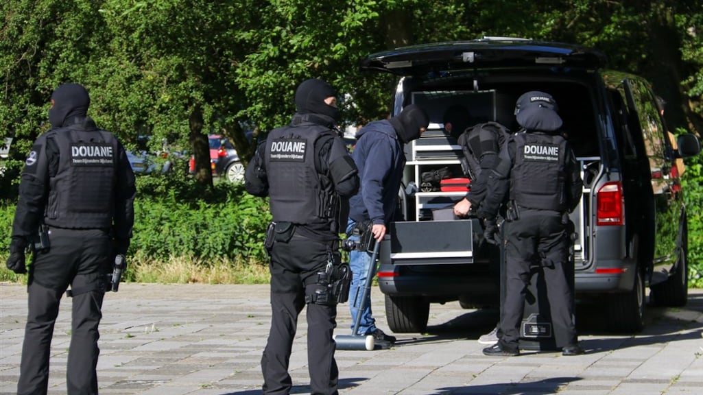 Aan criminelen lekkende ambtenaar kan ongemerkt zoeken naar geheime gegevens