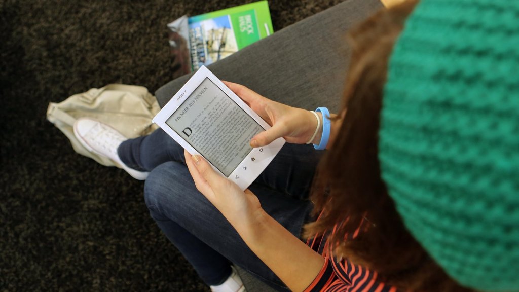 Consument merkt niks van lagere btw op e-books