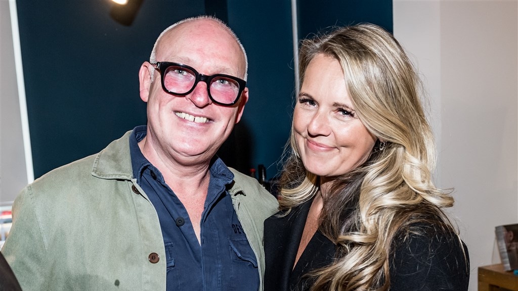 Imca Marina doet boekje open over de trouwdag René van der Gijp