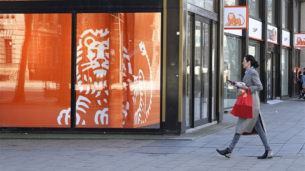 ING sluit één op de vier kantoren in Nederland