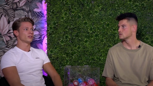 Evan uit EOTB over heftig pestverleden: 'Ik was heel depressief'