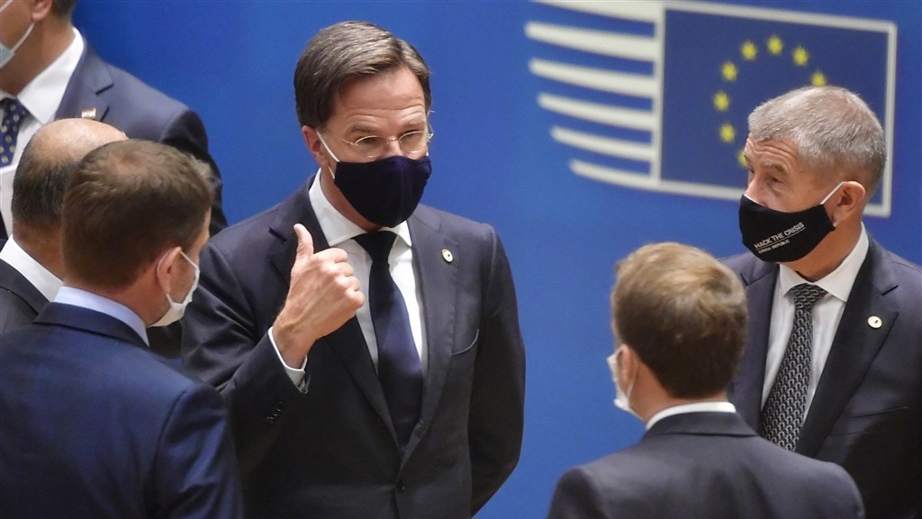 EU-top bereikt na 90 uur onderhandelen akkoord over coronaherstelfonds