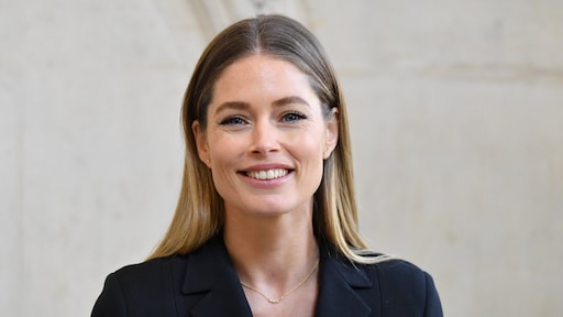 Doutzen Kroes uit kritiek op corona, maar vroeg wel duizenden euro's coronasteun aan