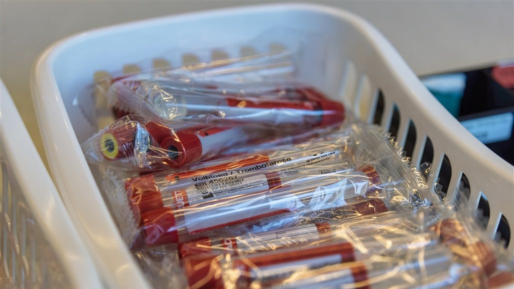 Duizenden bloeddonoren nodig voor mogelijk coronamedicijn