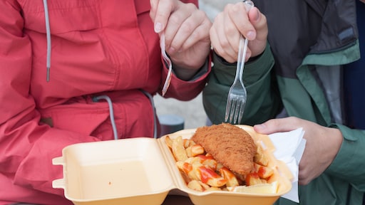 Britse regering roept op: eet minder tegen coronavirus