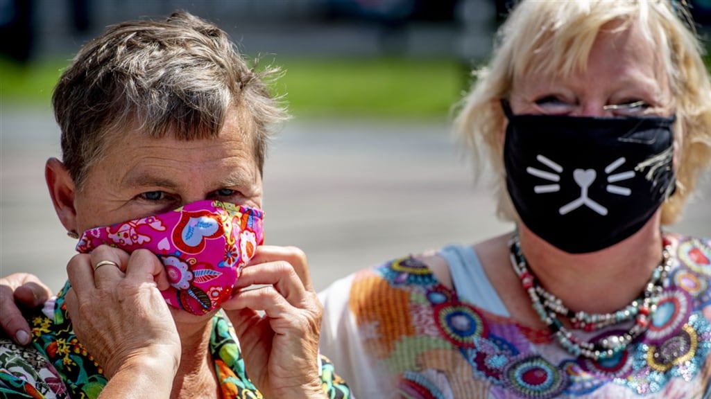 Mondkapjes in de horeca: 'Wie gaat het controleren?'