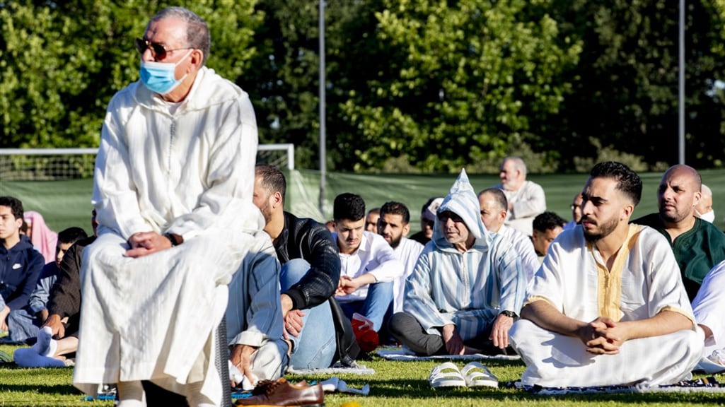 Offerfeest in coronatijd: buiten bidden op 1,5 meter