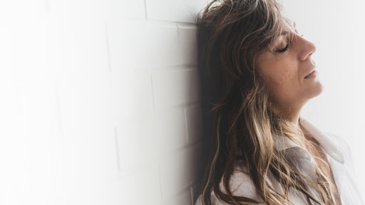 Na jarenlange mishandelingen besloot Ester het niet meer te pikken