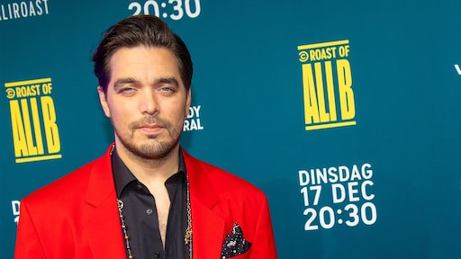 Waylon blikt terug op vreemdgaan: 'Ongelofelijk domme lul geweest'