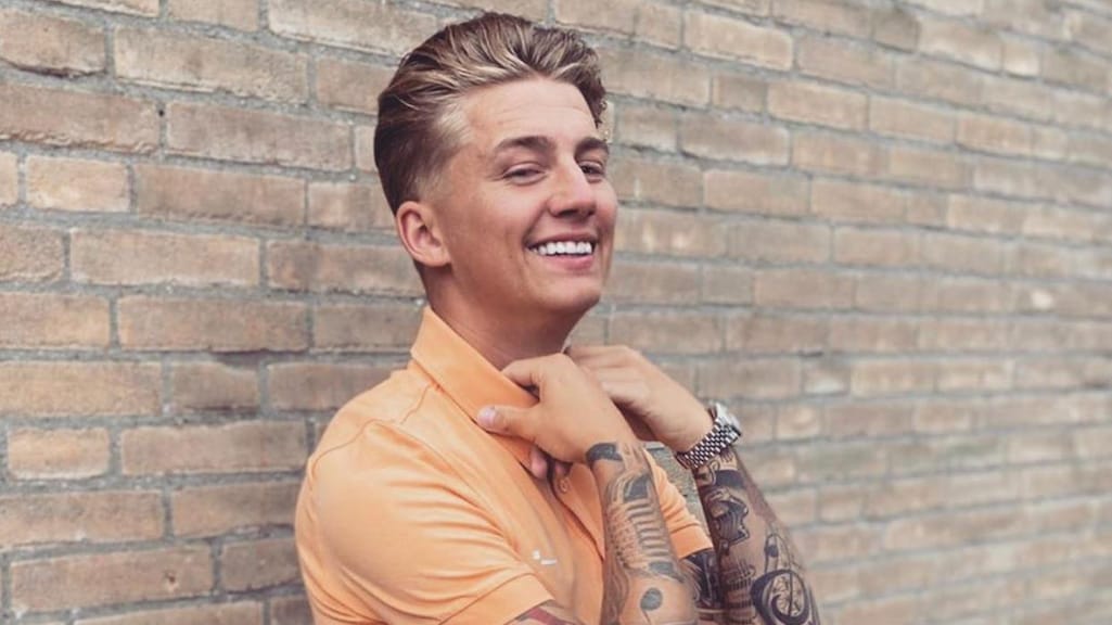 Zingende Mart gaat viral in buitenland: 'Ik heb geen flauw idee wat ik zing'