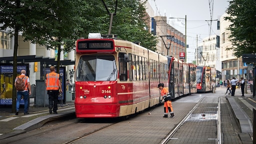 Bus en tram volgend jaar ruim 7 procent duurder
