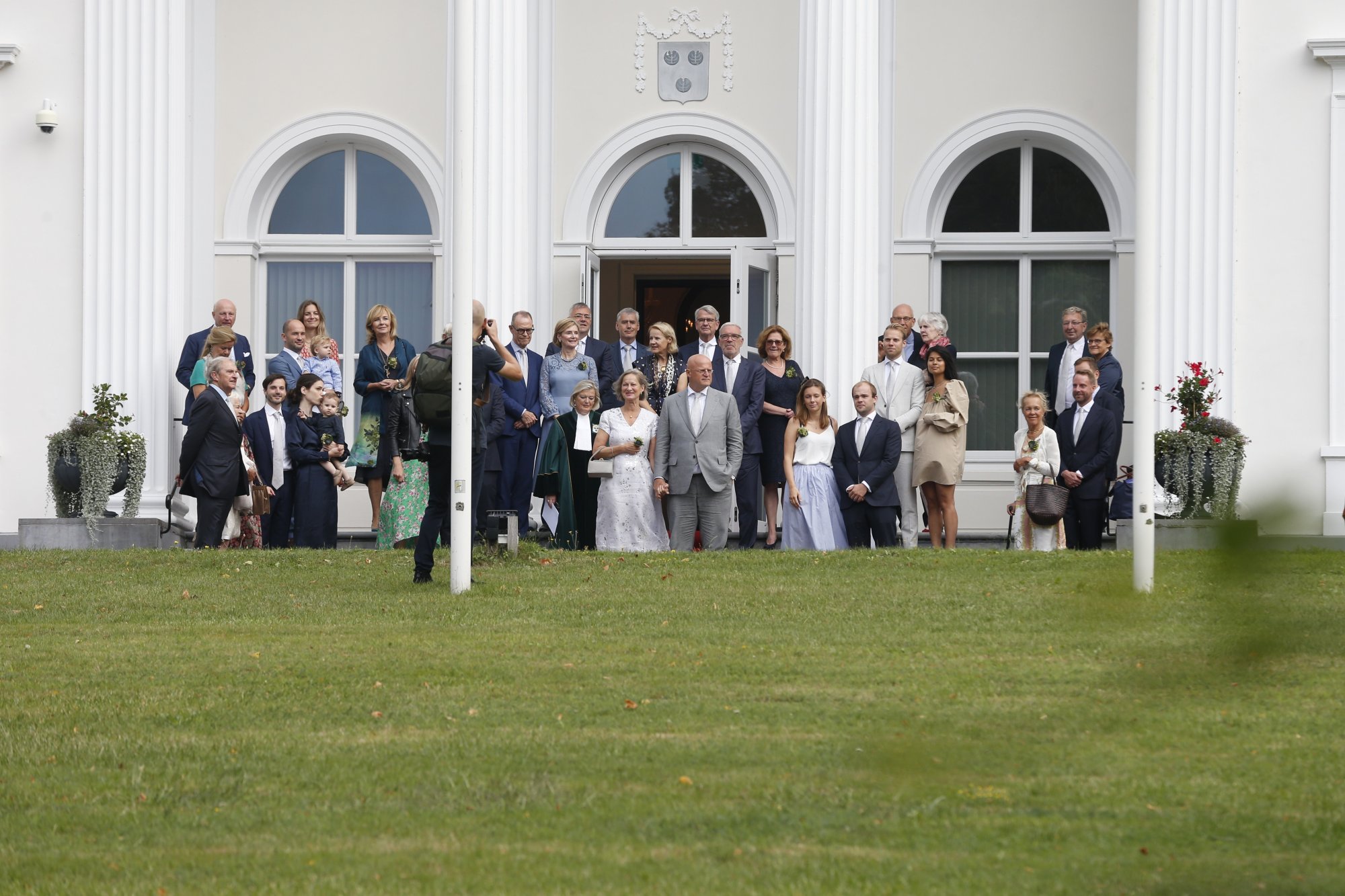 Maar edelachtbare, de minister en koning houden zich óók niet aan de regels