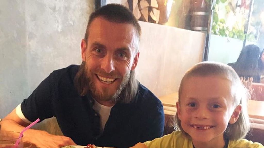 Zoon Nathan Rutjes presenteert nieuw Wie is de Mol?-programma