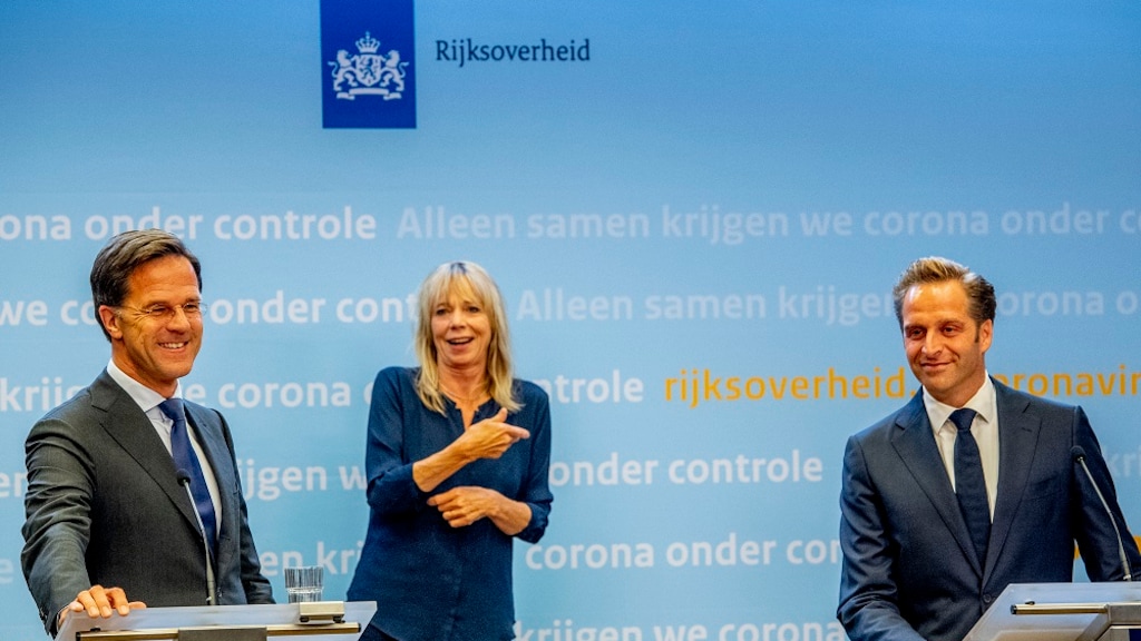 Gebarentaal officieel erkend in wet: 'Eindelijk, onze taal is geen apentaal'