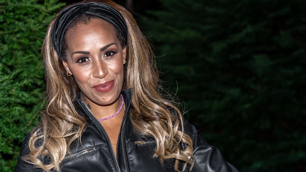 Glennis Grace neemt afscheid van haar vader