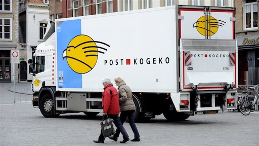 Spugende en scheldende vrachtwagenchauffeur op staande voet ontslagen