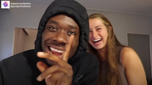 Met deze doordachte openingszin versierde Davies zijn vriendin