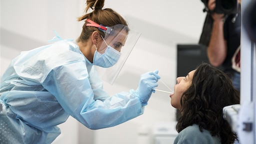 Razendsnelle test voor iedereen? Dit moet je weten over de nieuwe coronatesten