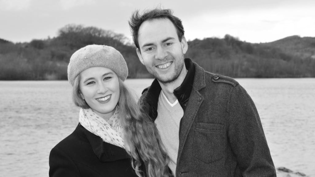 Esther met haar verloofde Bob