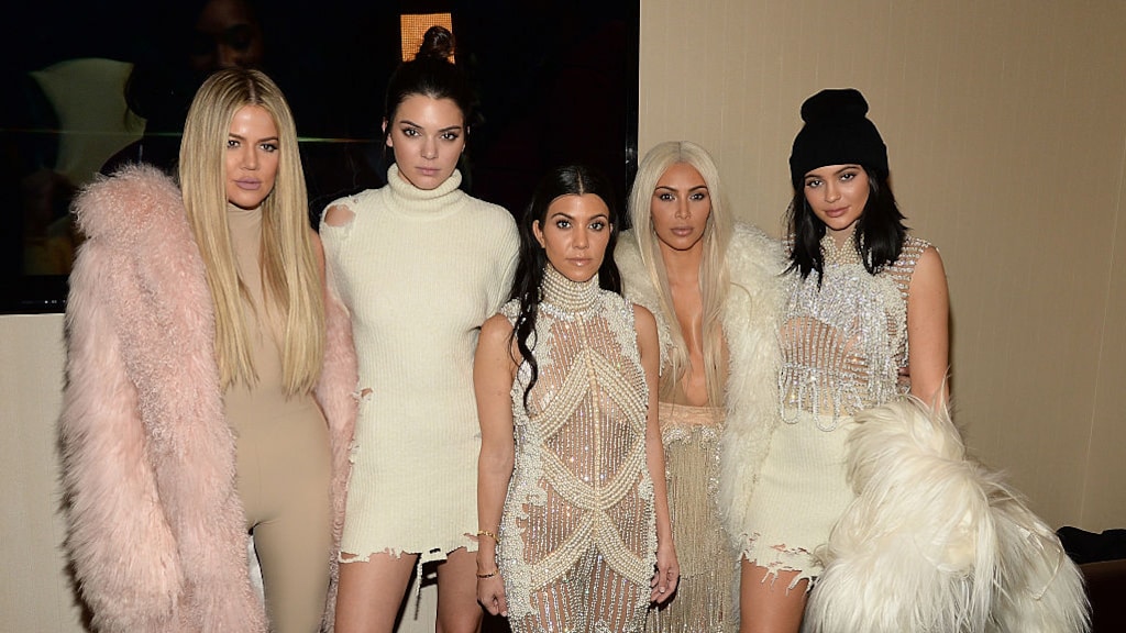 Kardashians geven duizenden euro's uit aan cadeaus crew