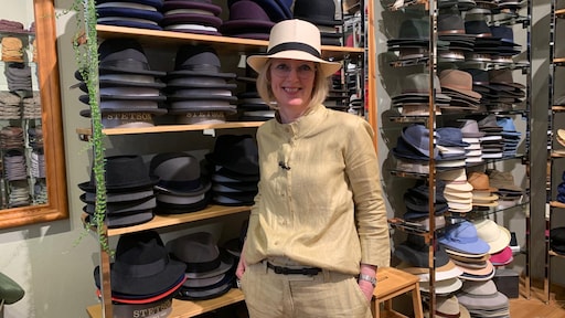 Susan verkocht dit jaar een stuk minder hoeden voor Prinsjesdag: 'Heel jammer'