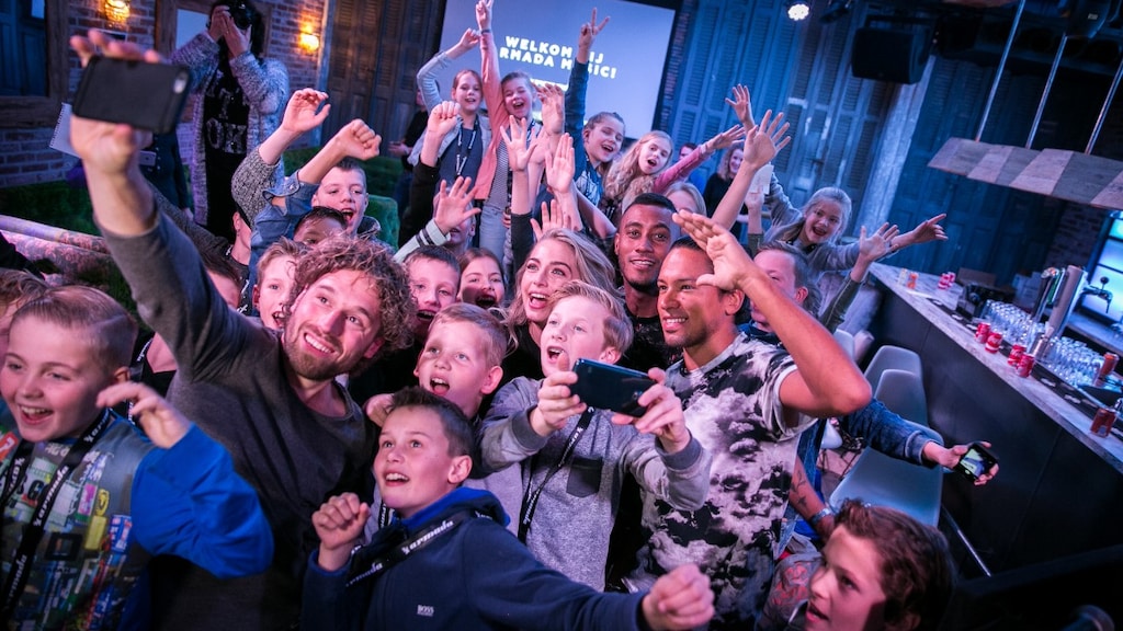 Meester Jesper en zijn rekenhacks zijn een hit op TikTok: 'Ik word zelfs herkend'