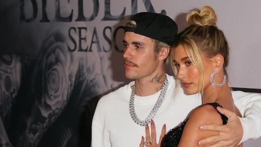 Justin en Hailey 1 jaar getrouwd, maar niet zonder slag of stoot