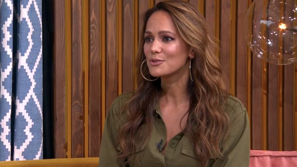 Zangeres EliZe maakt comeback, maar komt 'nooit van Tietenlied af'