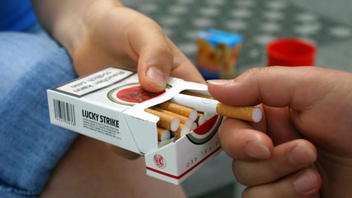 Belastingdienst: tabaksfabrikant BAT ontwijkt bewust belasting via Nederland