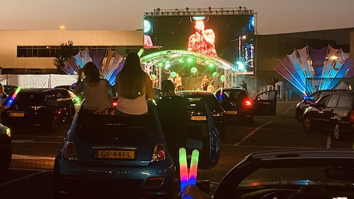 Drive-infestival: niet dansen, geen drank, wel dj's