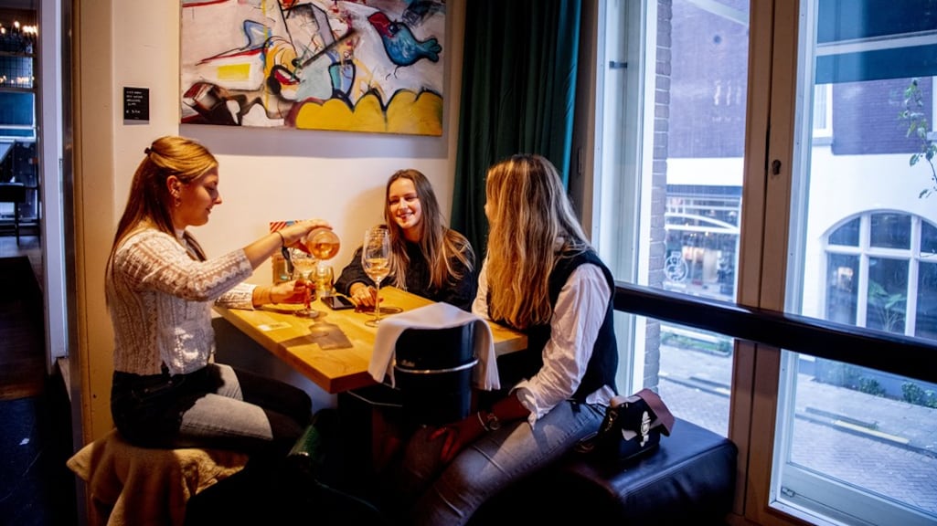 'Feitelijk een lockdown': horeca diep teleurgesteld over nieuwe maatregelen
