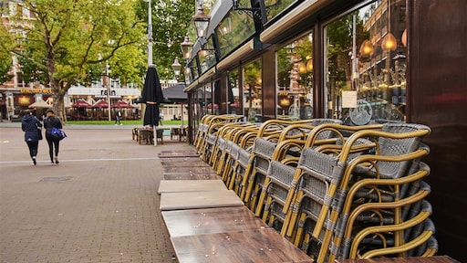 OMT adviseerde kabinet om openhouden restaurants te onderzoeken