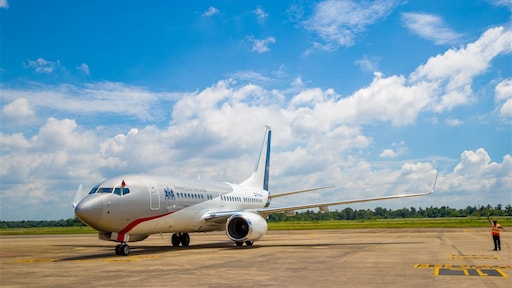 Koning op vakantie in Griekenland: 'Hij voelt de sfeer in Nederland niet goed aan'