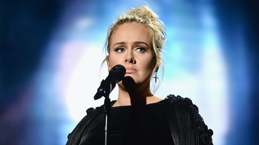 Adele vijf keer per dag in therapie tijdens scheiding van Simon Konecki