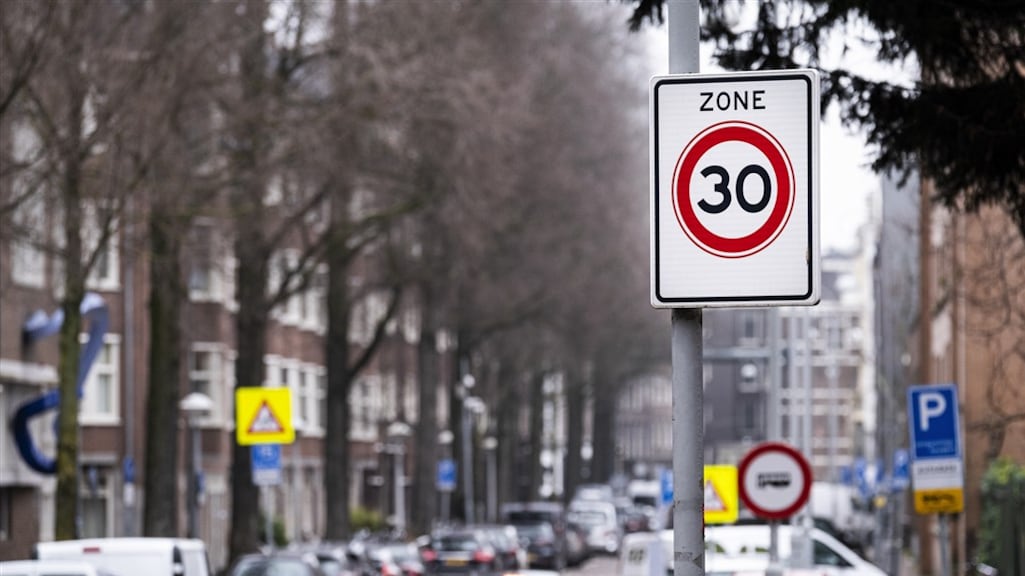 Kamer wil maximumsnelheid van 30 kilometer per uur in bebouwde kom