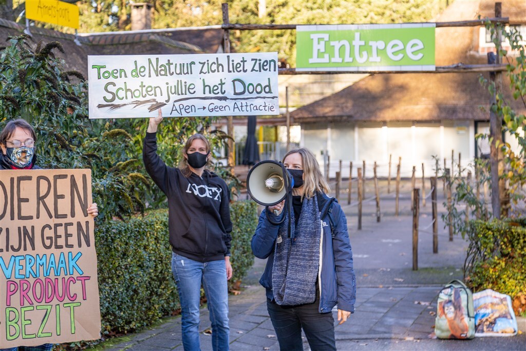 De demonstratie bij DierenPark Amersfoort.