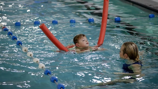 Petitie om zwemles te laten doorgaan: 'Verhoudingen zijn scheef'