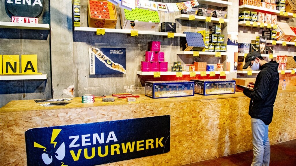 Kabinet wil dit jaar landelijk vuurwerkverbod vanwege corona