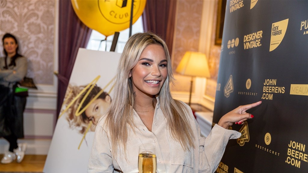 Monica wil van hormonen af: 'Ben een half jaar een draak geweest'