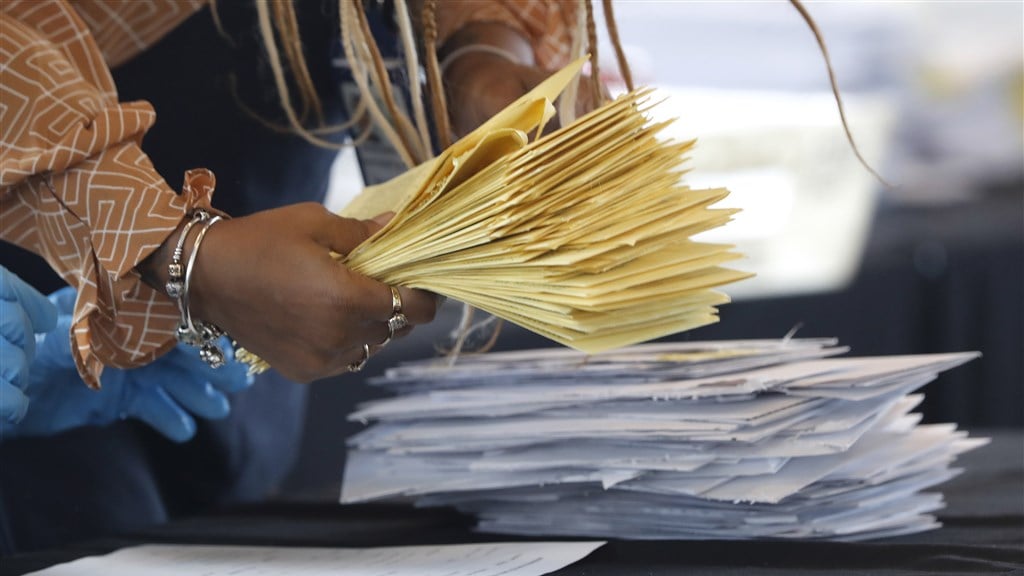 Bestuurders Georgia en Arizona: geen tekenen verkiezingsfraude