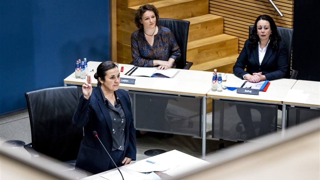 Eerste dag verhoren toeslagenaffaire: 'Belastingdienst zag procederen als uitje'