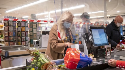 Supermarkten verbaasd over kritiek Rutte
