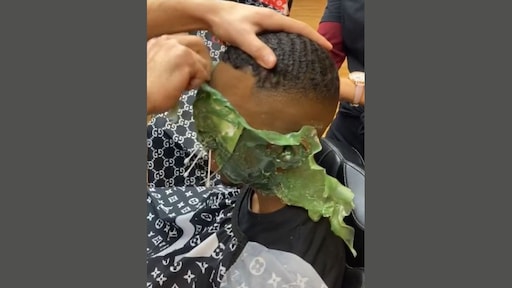 60 miljoen views voor harsende kapper Renaz uit Boxmeer