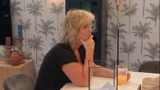 Jolanda woedend op respectloze Martin in Lang Leve de Liefde